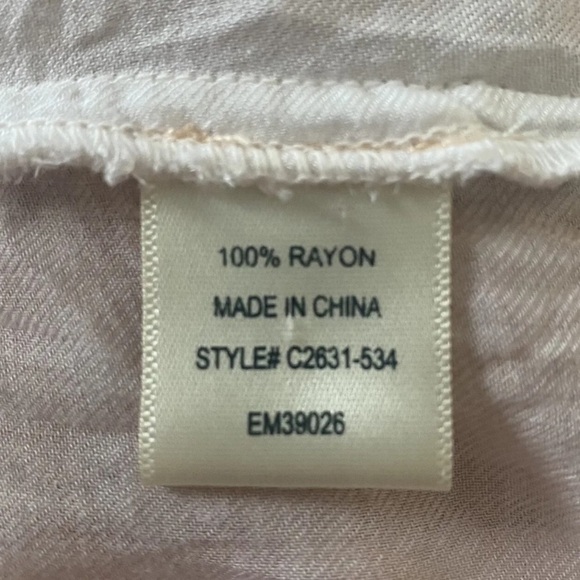 Cloth & Stone Blush Button-Down Blouse - Picture 5 of 6